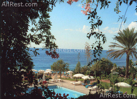 Grecian Sands Hotel 10